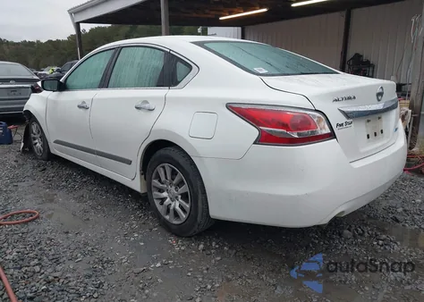 2014 Nissan Altima 2.5 S z USA, uszkodzony, nr VIN 1N4AL3AP2EN342932